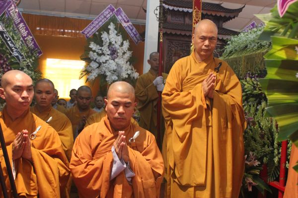 TV Sơn Thắng: Các phái đoàn viếng phần V