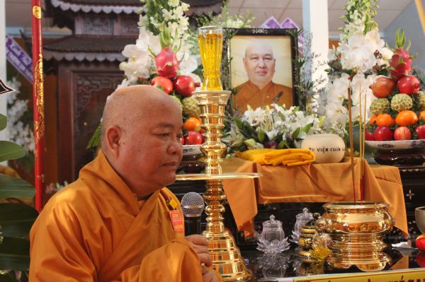 TV Sơn Thắng: Các phái đoàn viếng phần V