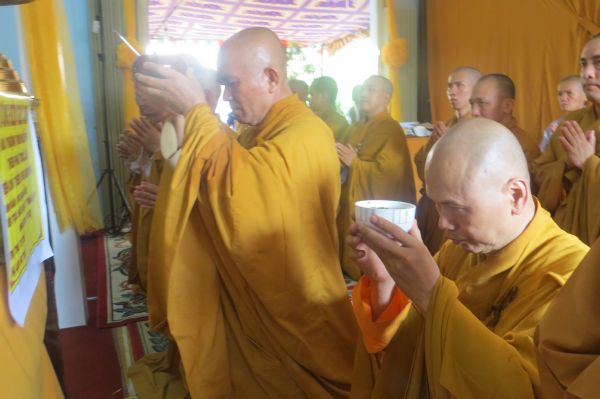 Vĩnh Long: Xúc động chùm ảnh lễ tiễn đưa HT. Thích Đắc Pháp về cõi Phật