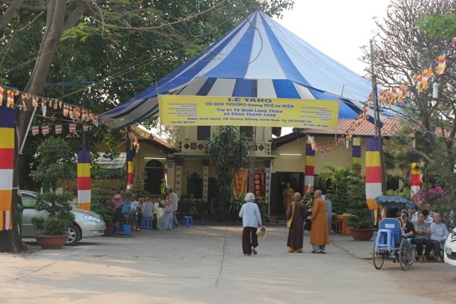 Chùm ảnh: Các phái đoàn viếng cố HT. Thích Huệ Hiền ngày 11/03/2013