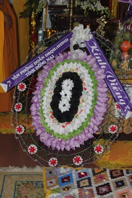 Chùm ảnh: Các phái đoàn viếng cố HT. Thích Huệ Hiền ngày 11/03/2013