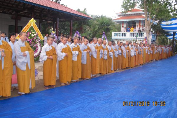 Vĩnh Long: Xúc động chùm ảnh lễ tiễn đưa HT. Thích Đắc Pháp về cõi Phật