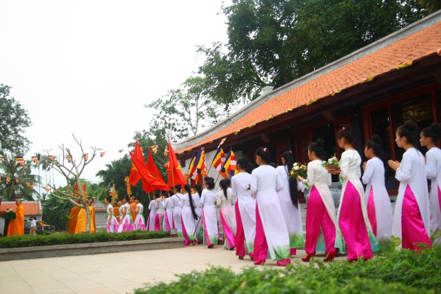 Hà Tĩnh: TT. Thích Nhật Từ chính thức nhận quyết định bổ nhiệm trụ trì chùa Tượng Sơn