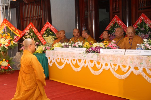 Hà Tĩnh: TT. Thích Nhật Từ chính thức nhận quyết định bổ nhiệm trụ trì chùa Tượng Sơn