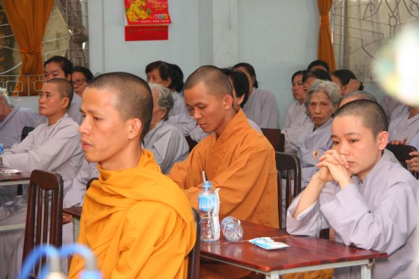 TP.HCM: Đêm hoa đăng mừng Thánh đạo