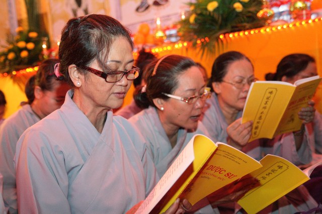 TP. HCM: Lễ tạ đàn Dược Sư Thất Châu tại chùa Huệ Quang
