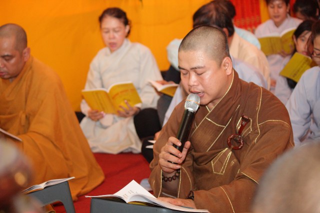 TP. HCM: Lễ tạ đàn Dược Sư Thất Châu tại chùa Huệ Quang