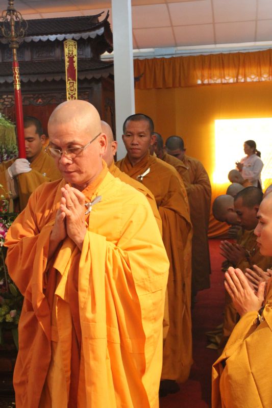 Chùm ảnh những phái đoàn phúng viếng ngày lễ tang đầu tiên của cố Trưởng lão HT. Thích Đắc Pháp – Phần I
