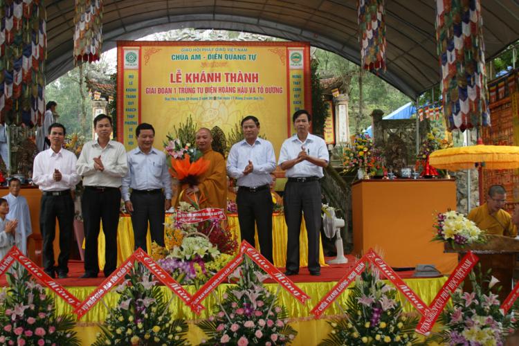 Hà Tĩnh: Lễ tạ đàn Dược Sư, khánh thành giai đoạn 1 điện Hoàng hậu và Tổ đường chùa Am