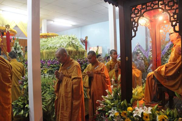 Vĩnh Long: Tang lễ ngày thứ hai của cố HT. Thích Đắc Pháp - Phần II