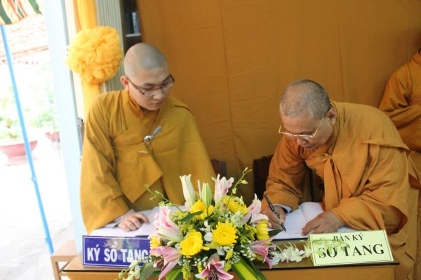 Vĩnh Long: Tang lễ ngày thứ hai của cố HT. Thích Đắc Pháp - Phần II