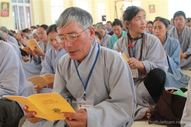 Nghệ An: ĐĐ. Thích Tuệ Minh thuyết giảng tại khóa tu An Lạc chùa Chí Linh