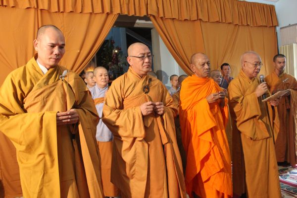 Vĩnh Long: Tang lễ ngày thứ hai của cố HT. Thích Đắc Pháp - Phần II