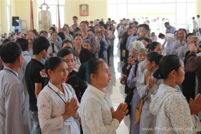 Nghệ An: ĐĐ. Thích Tuệ Minh thuyết giảng tại khóa tu An Lạc chùa Chí Linh