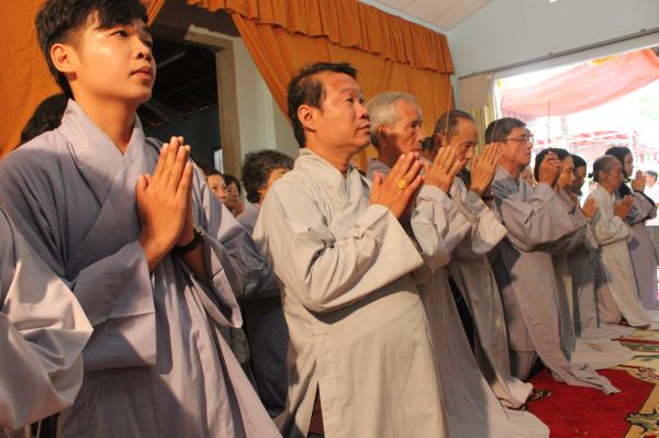 Vĩnh Long: Tang lễ ngày thứ hai của cố HT. Thích Đắc Pháp - Phần II