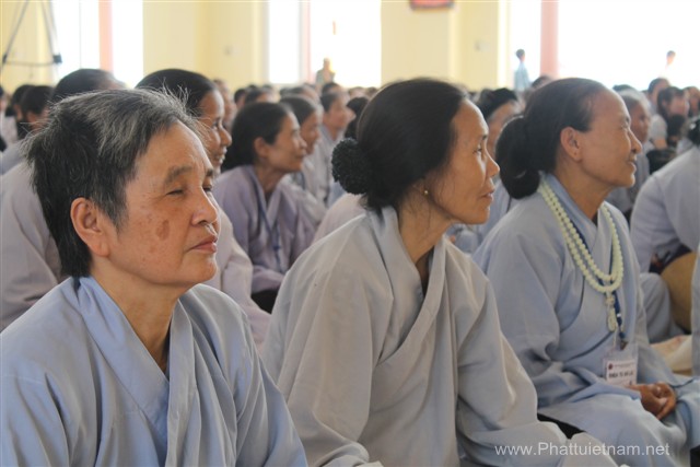 Nghệ An: ĐĐ. Thích Tuệ Minh thuyết giảng tại khóa tu An Lạc chùa Chí Linh