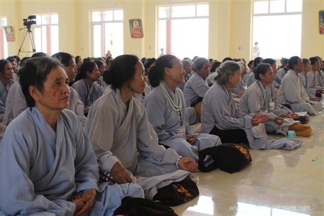 Nghệ An: ĐĐ. Thích Tuệ Minh thuyết giảng tại khóa tu An Lạc chùa Chí Linh
