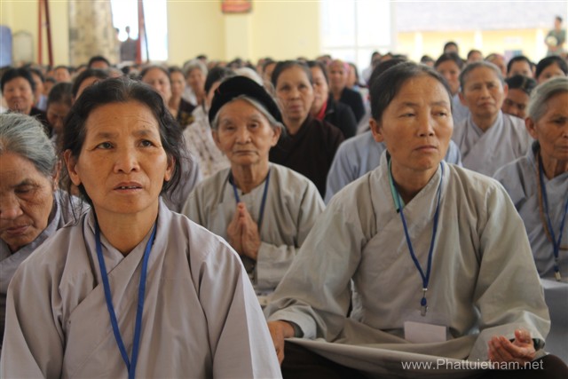 Nghệ An: ĐĐ. Thích Tuệ Minh thuyết giảng tại khóa tu An Lạc chùa Chí Linh