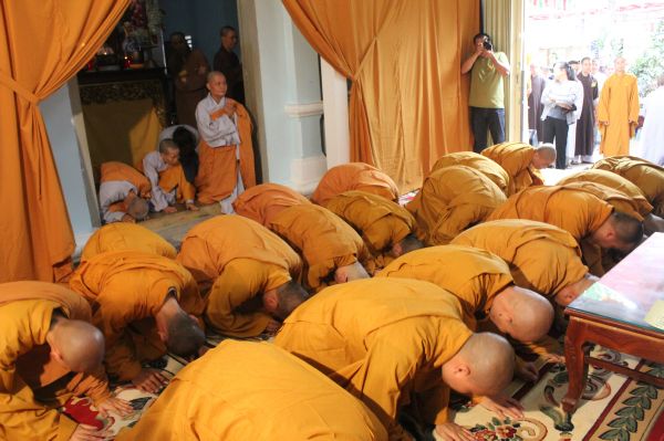 Vĩnh Long: Tang lễ ngày thứ hai của cố HT. Thích Đắc Pháp - Phần II