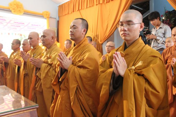 Vĩnh Long: Tang lễ ngày thứ hai của cố HT. Thích Đắc Pháp - Phần II