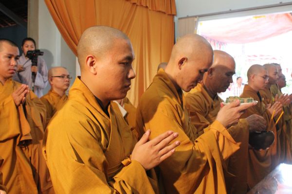 Vĩnh Long: Tang lễ ngày thứ hai của cố HT. Thích Đắc Pháp - Phần II