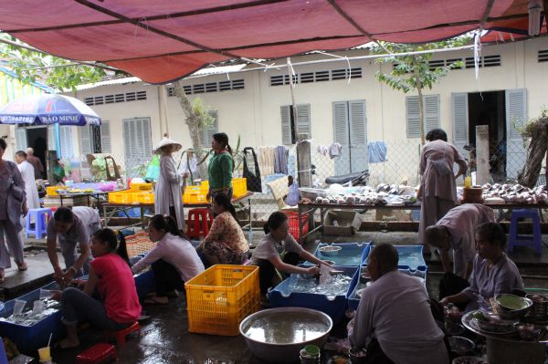 Vĩnh Long: Vì một bậc ân sư khả kính