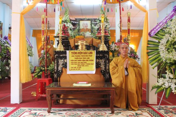 TV Sơn Thắng: Hình ảnh phúng viếng tang lễ phần III