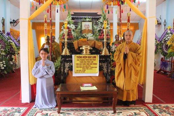 TV Sơn Thắng: Hình ảnh phúng viếng tang lễ phần III