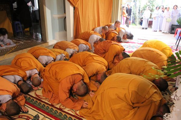 TV Sơn Thắng: Hình ảnh phúng viếng tang lễ phần III