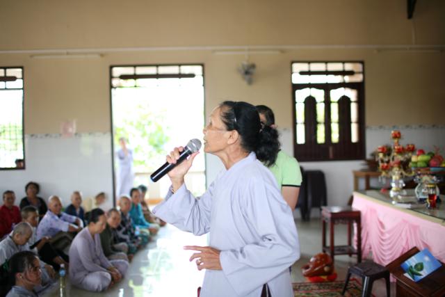 Long An: Chùa Khánh Ninh tổ chức khoá tu dành cho bệnh nhân ung bướu và khiếm thị
