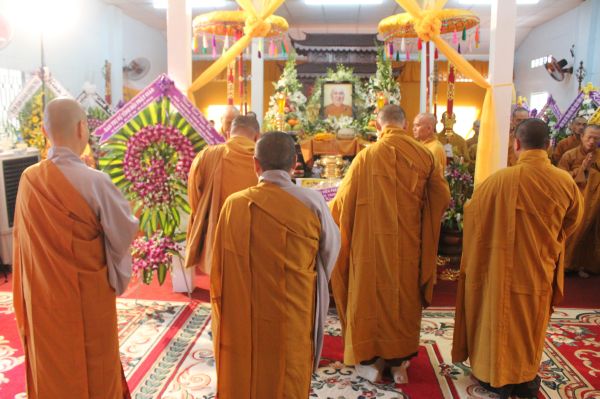TV Sơn Thắng: Hình ảnh phúng viếng tang lễ phần III