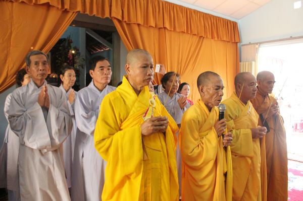 TV Sơn Thắng: Phúng viếng lễ tang cố HT. Thích Đắc Pháp - phần IV