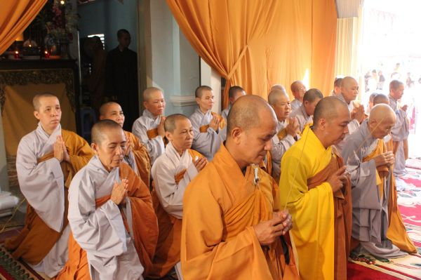 TV Sơn Thắng: Phúng viếng lễ tang cố HT. Thích Đắc Pháp - phần IV