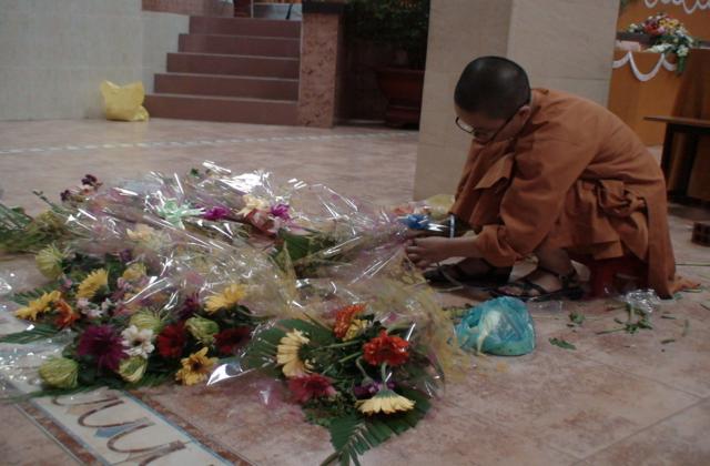 Trường TCPH TP. HCM: Họp bàn chuẩn bị lễ tốt nghiệp và tuyển sinh khóa mới