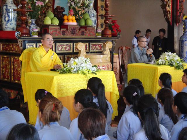 Gieo Hạt Từ Tâm kì 12: Cậu ấm cô chiêu làm nông dân