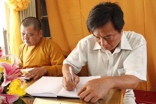 TV Sơn Thắng: Phúng viếng lễ tang cố HT. Thích Đắc Pháp - phần IV