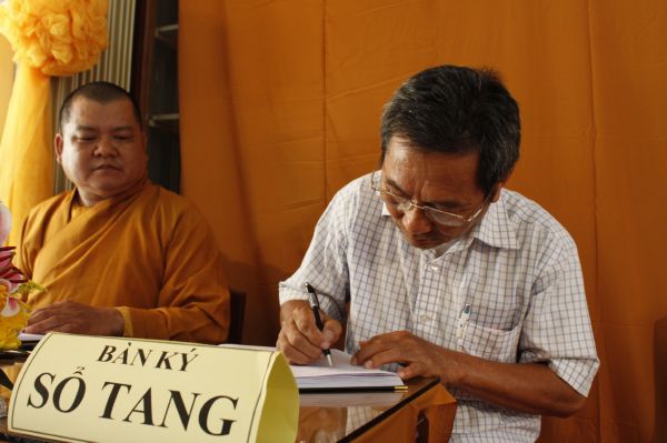 TV Sơn Thắng: Phúng viếng lễ tang cố HT. Thích Đắc Pháp - phần IV