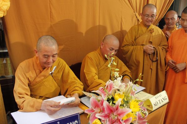 Vĩnh Long: HT. Thích Thanh Hùng và điếu văn &quot;Diệu Quả&quot;