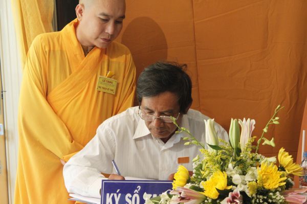 TV Sơn Thắng: Hình ảnh phúng viếng tang lễ phần III