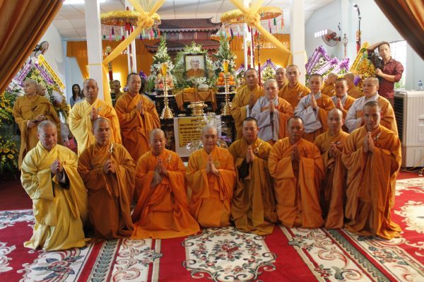 TV Sơn Thắng: Hình ảnh phúng viếng tang lễ phần III