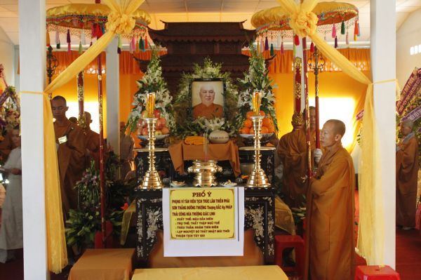 TV Sơn Thắng: Hình ảnh phúng viếng tang lễ phần III
