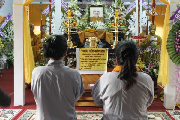 TV Sơn Thắng: Phúng viếng lễ tang cố HT. Thích Đắc Pháp - phần IV