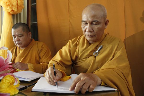 TV Sơn Thắng: Phúng viếng lễ tang cố HT. Thích Đắc Pháp - phần IV