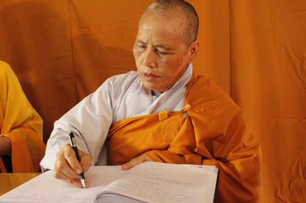 TV Sơn Thắng: Phúng viếng lễ tang cố HT. Thích Đắc Pháp - phần IV
