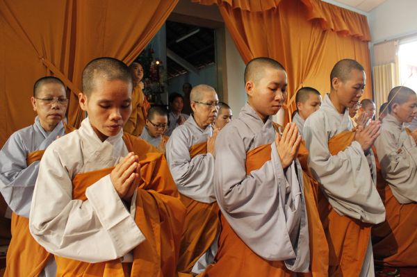 TV Sơn Thắng: Phúng viếng lễ tang cố HT. Thích Đắc Pháp - phần IV