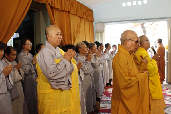 TV Sơn Thắng: Phúng viếng lễ tang cố HT. Thích Đắc Pháp - phần IV