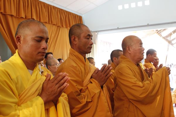 TV Sơn Thắng: Phúng viếng lễ tang cố HT. Thích Đắc Pháp - phần IV