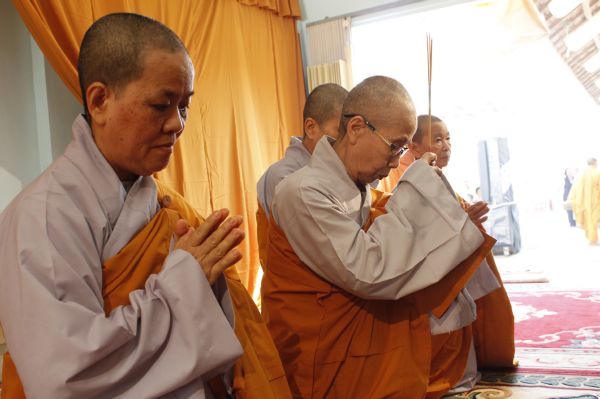 TV Sơn Thắng: Phúng viếng lễ tang cố HT. Thích Đắc Pháp - phần IV