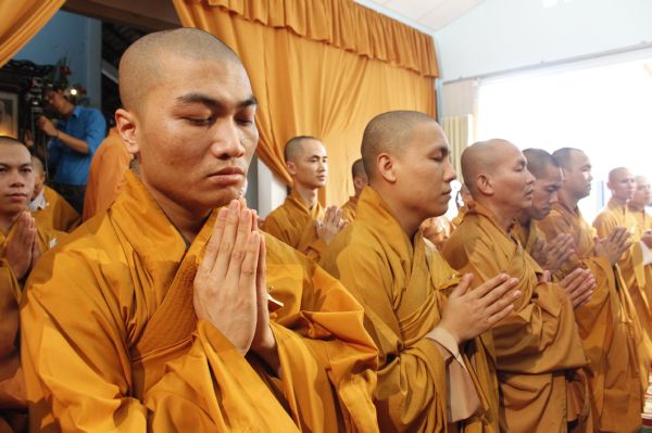 TV Sơn Thắng: Phúng viếng lễ tang cố HT. Thích Đắc Pháp - phần IV