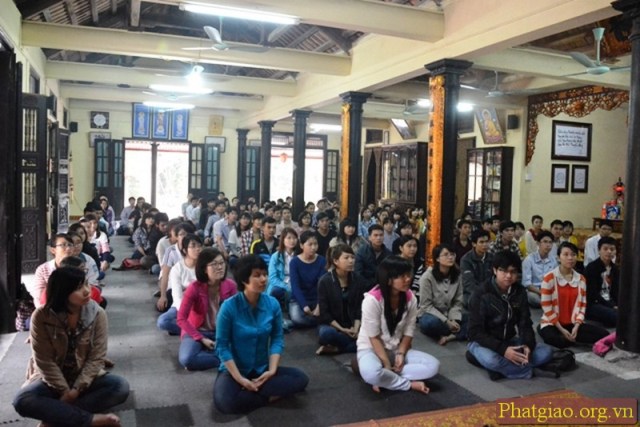 Hà Nội: Gần 200 học viên dự ngày tu an lạc tại chùa Đình Quán